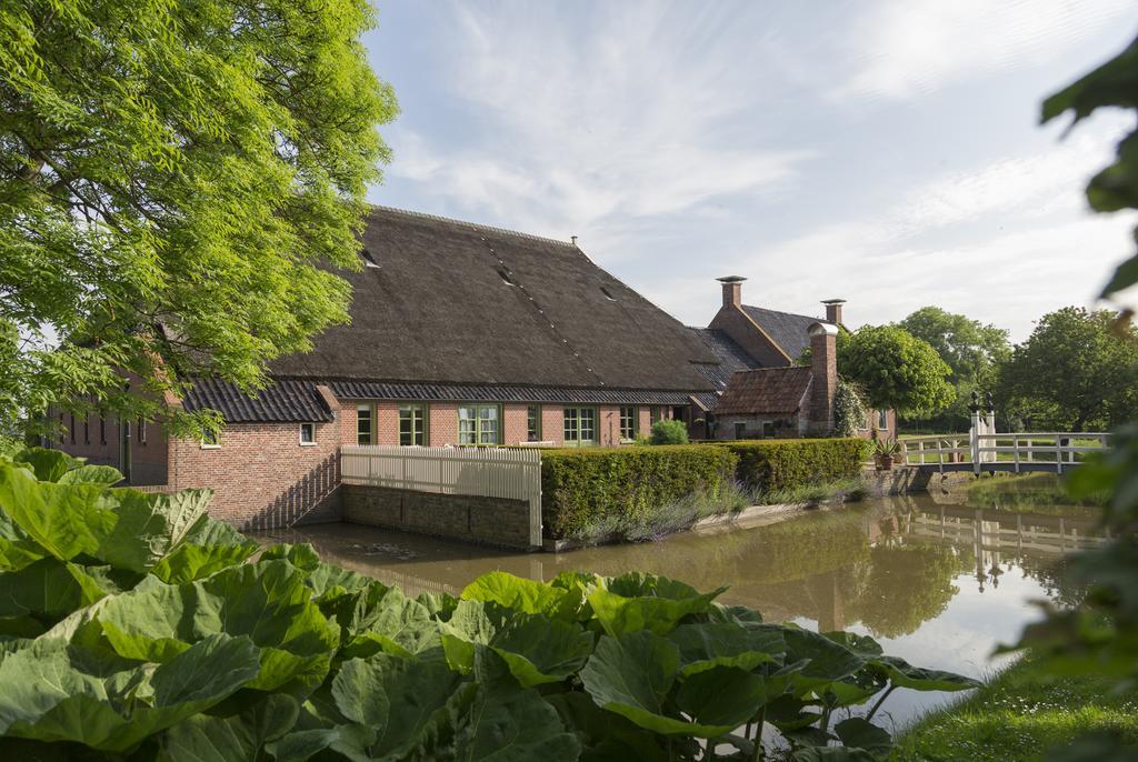 Landgoedlogies Pabema Bed & Breakfast Zuidhorn Exterior photo